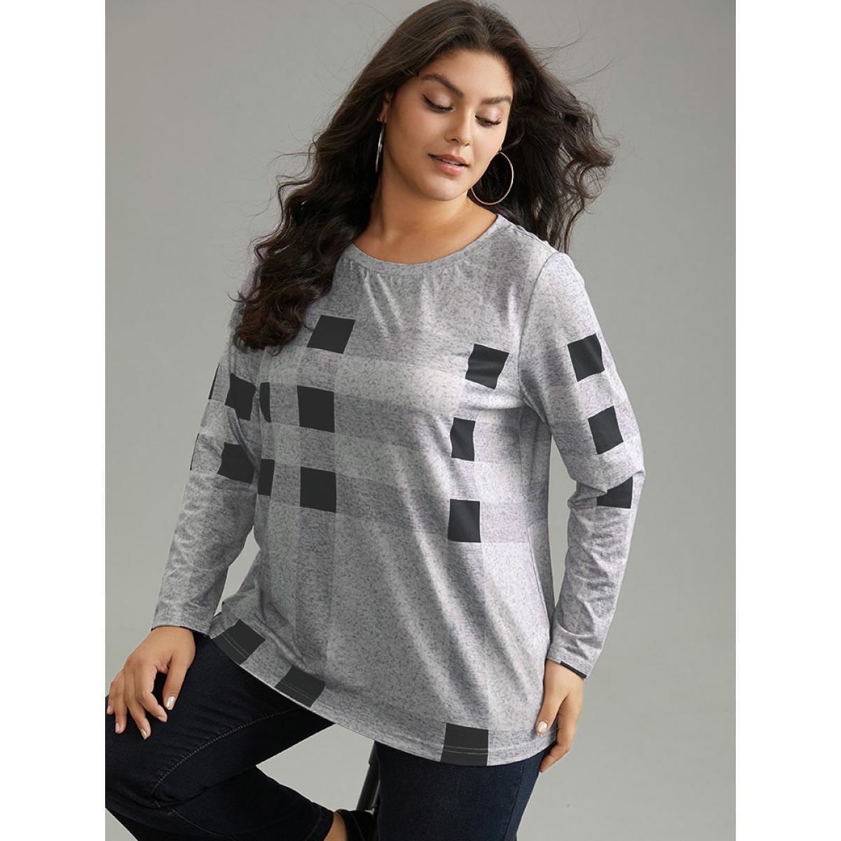 Plus Size Plaid Print Contrast Round Neck T-shirt LightGray Women Casual Contrast Plaid Round Neck Everyday T-shirts BloomChic 28/5X Product Image