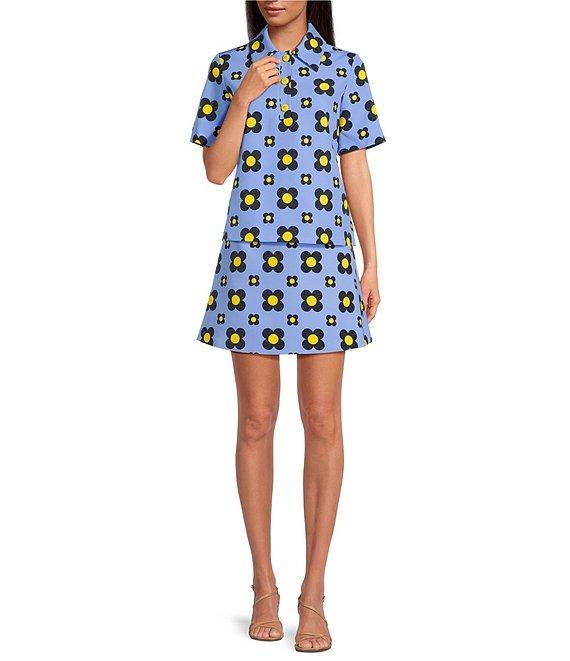 Tara Jarmon Tania Coordinating Geometric Daisy Print Horizon Point Collar 3 Button Placket Short Sleeve Shirt Product Image