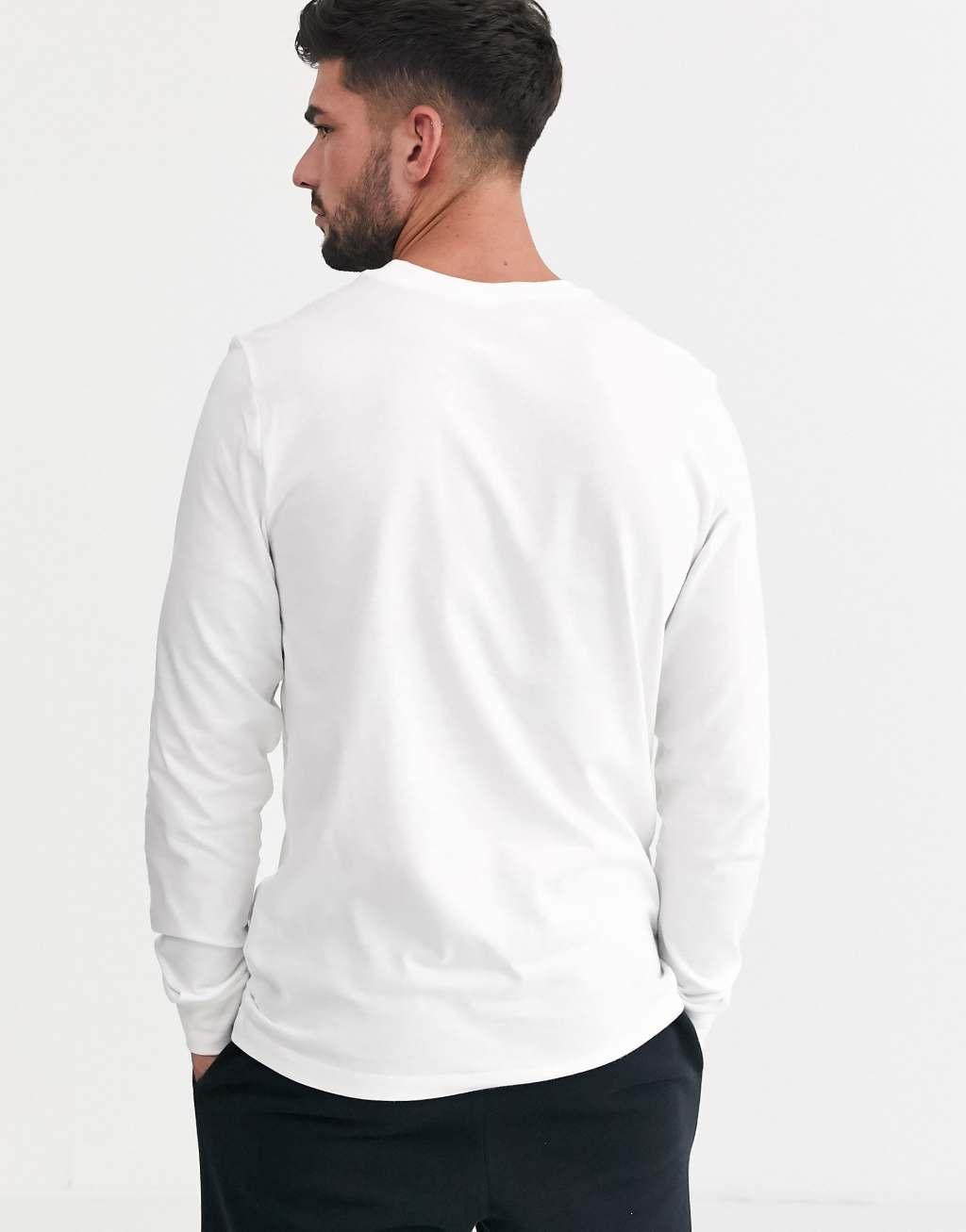 Nike Club long sleeve t-shirt in white Product Image