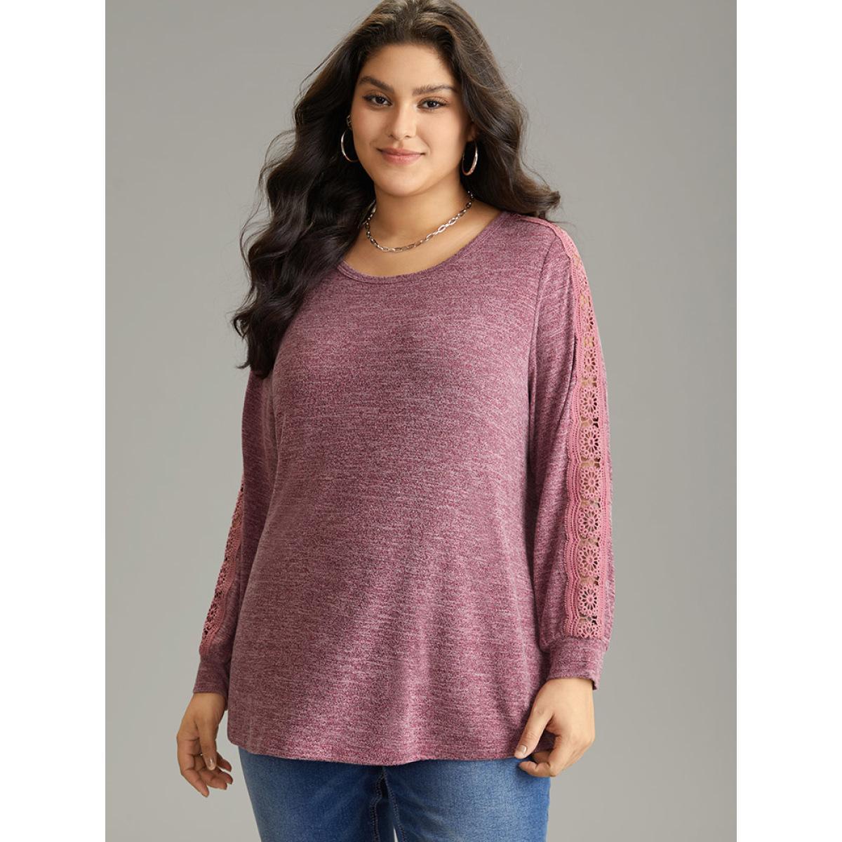 Plus Size Plain Contrast Lace Crew Neck T-shirt DustyPink Women Casual Plain Plain Round Neck Dailywear T-shirts BloomChic 28/5X Product Image