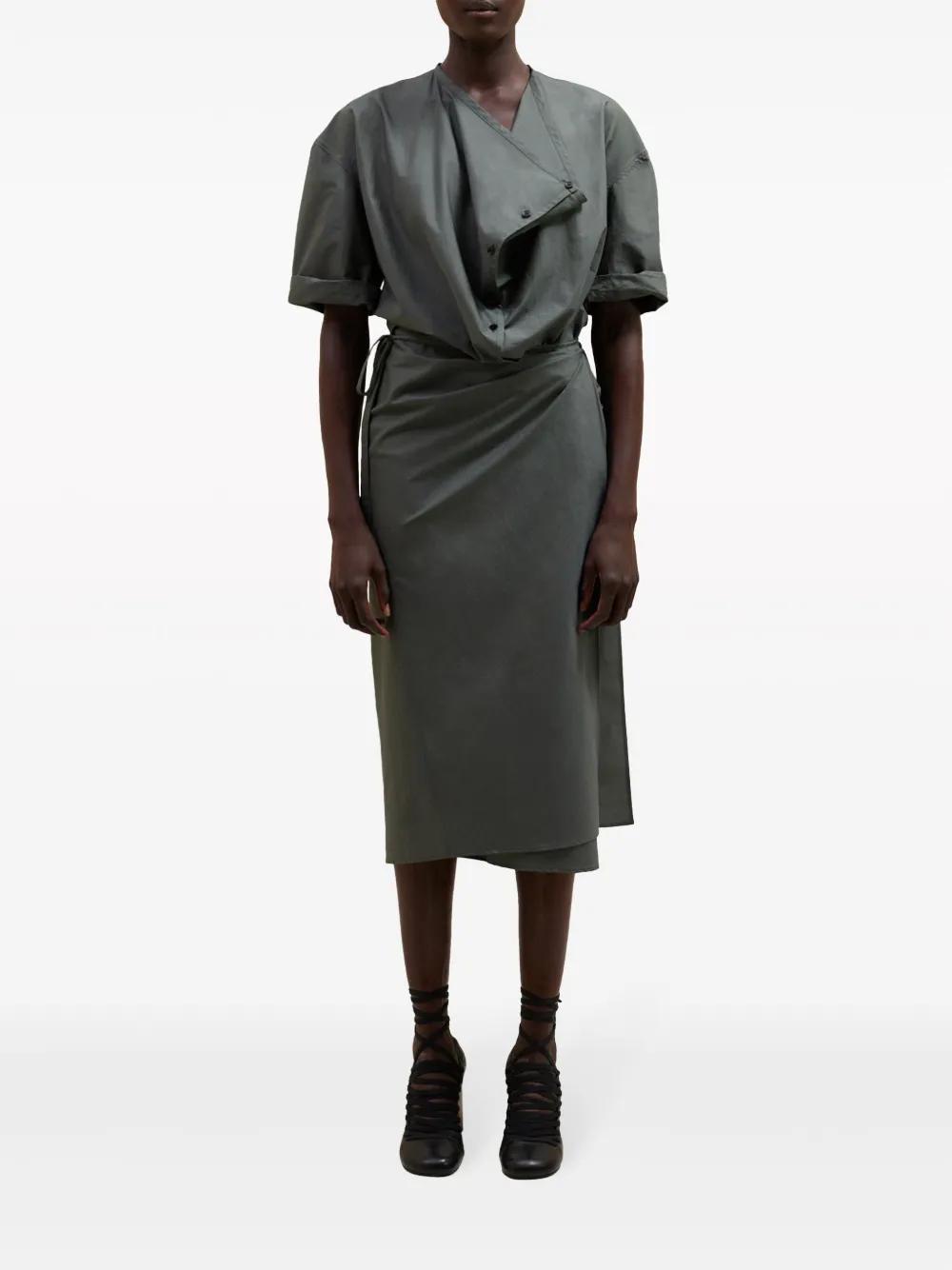 short-sleeve wrap dress Product Image