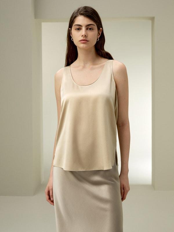 Relaxed Silk U-neck Tank Product Image