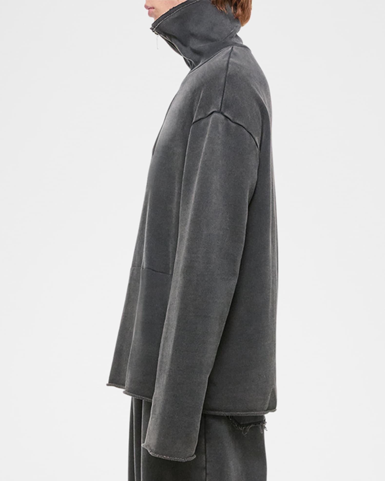 Men's Washed Quarter-Zip Oversized Sweatshirt Product Image