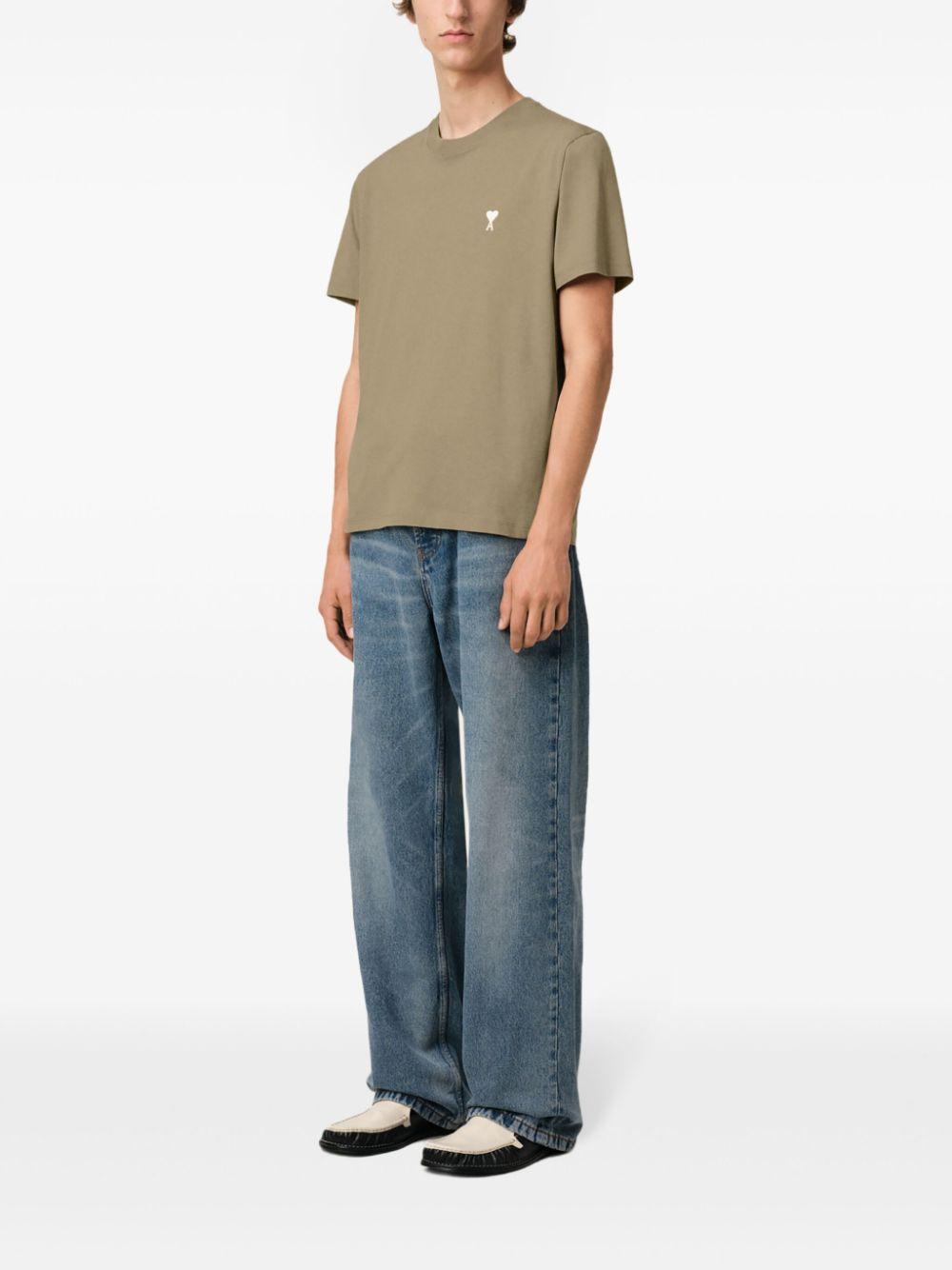 Ami de Coeur T-shirt Product Image
