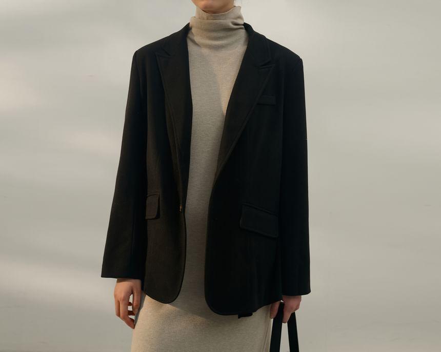 Lapel Collar Plain Single Button Blazer Product Image