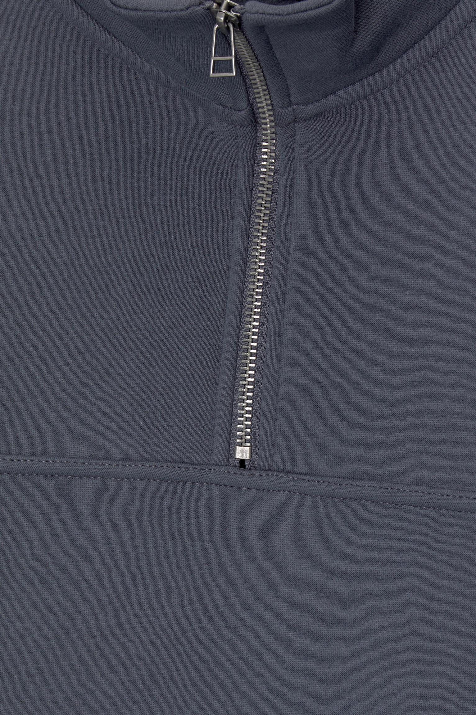 Quarter-zip sweatshirt Product Image