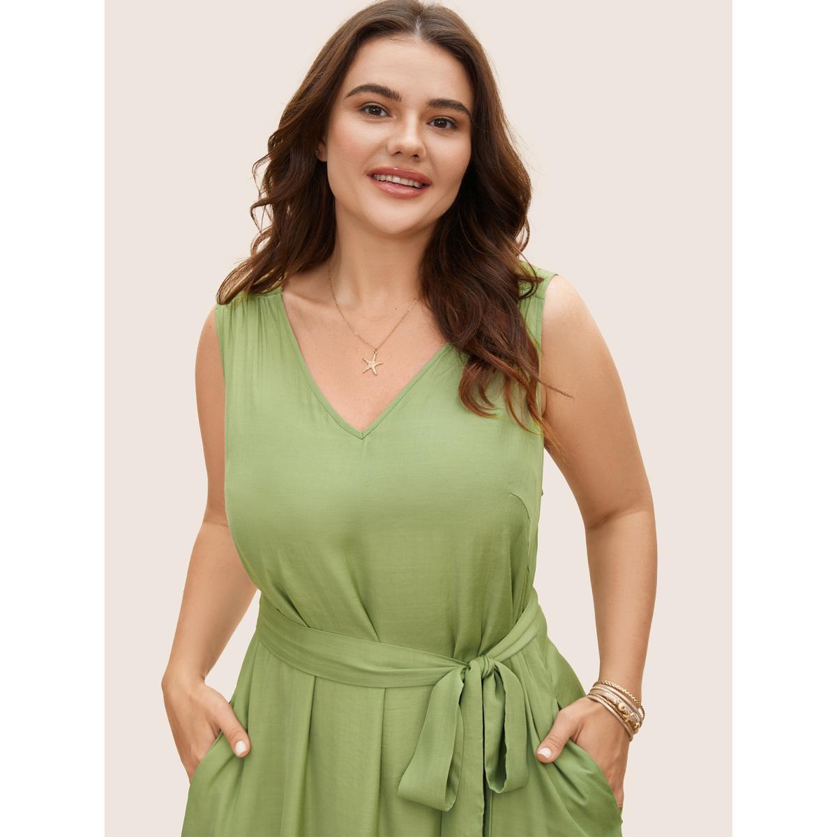 Plus Size Solid Back Cut Out Belted Dress Palemauve Women Resort Belted V-neck Sleeveless Curvy BloomChic 26/4X Product Image