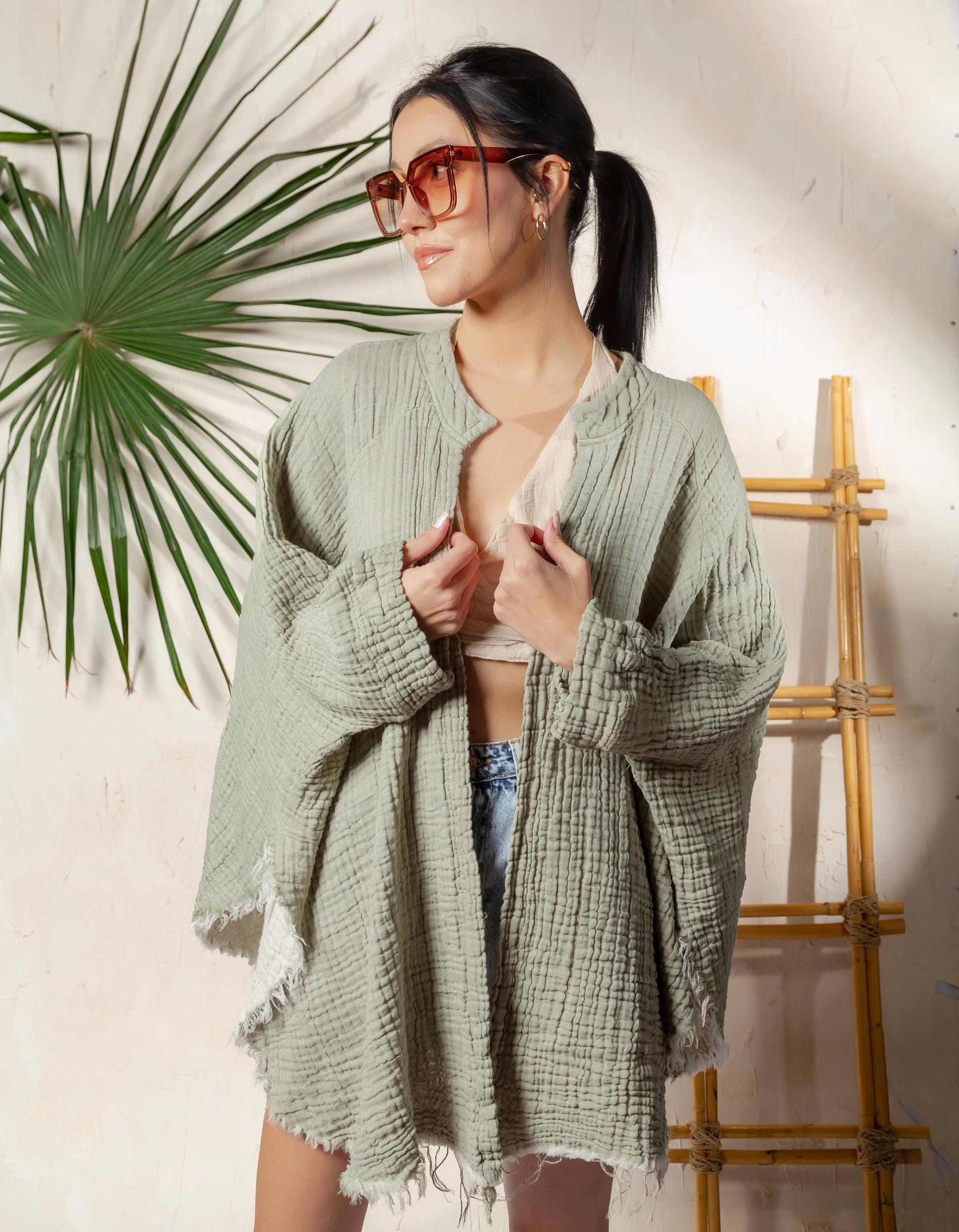 Boho Muslin Kimono Poncho: Green Product Image