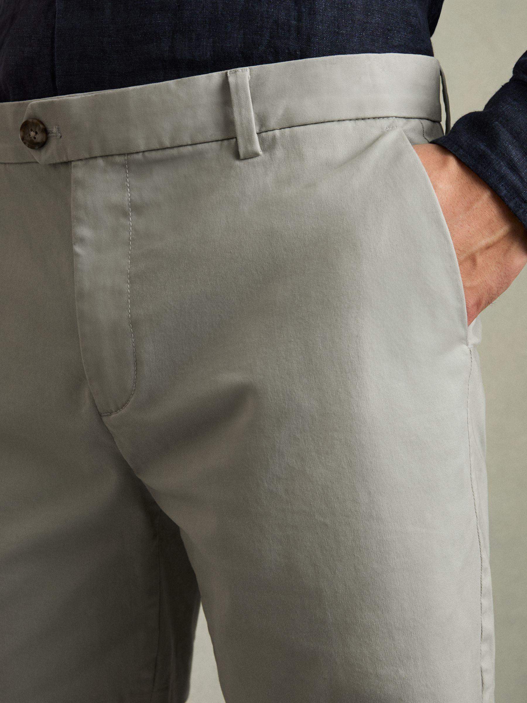 Modern Fit Cotton Blend Chino Shorts in Soft Sage Product Image