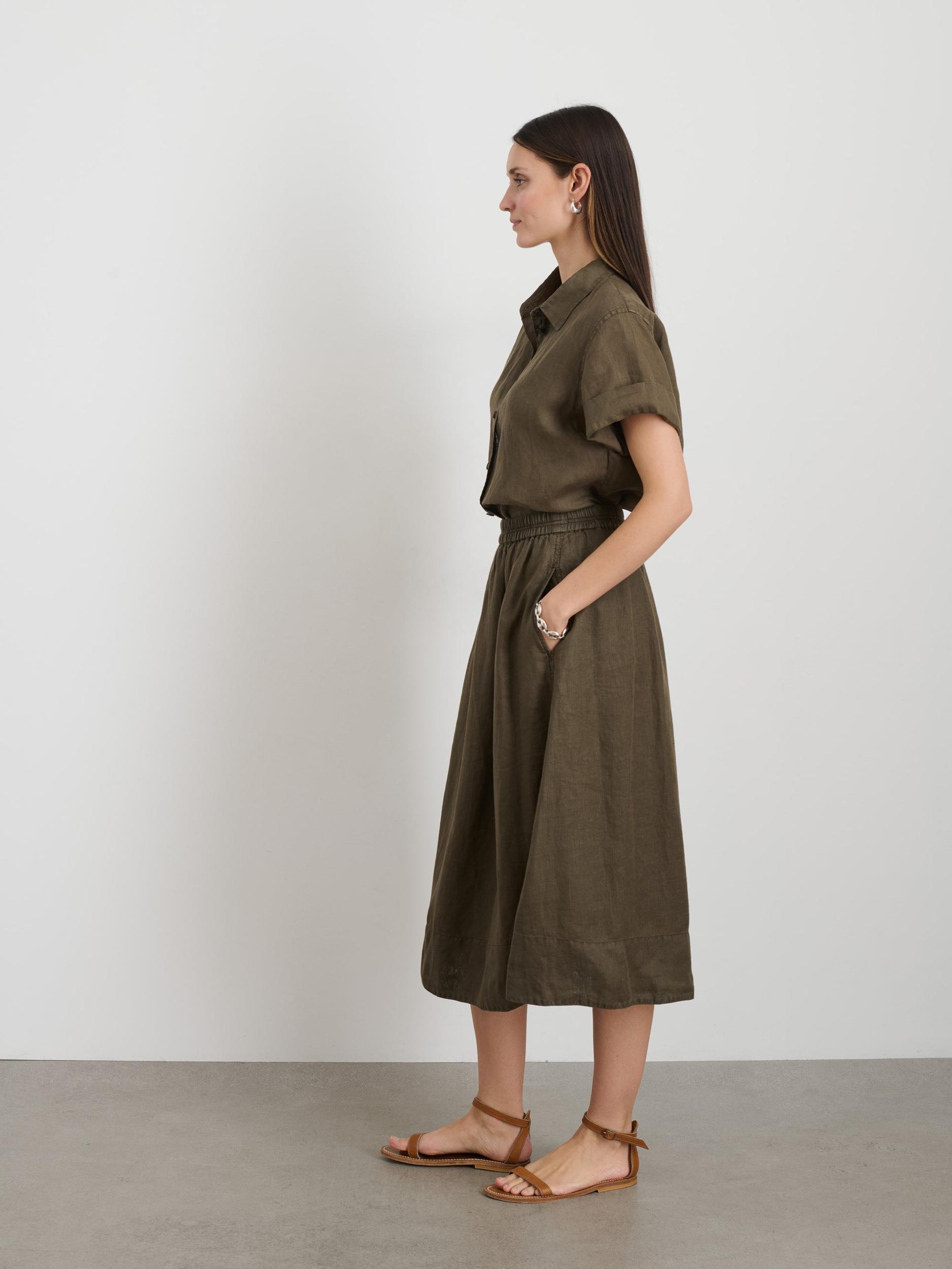 Maddie Skirt in Linen Product Image
