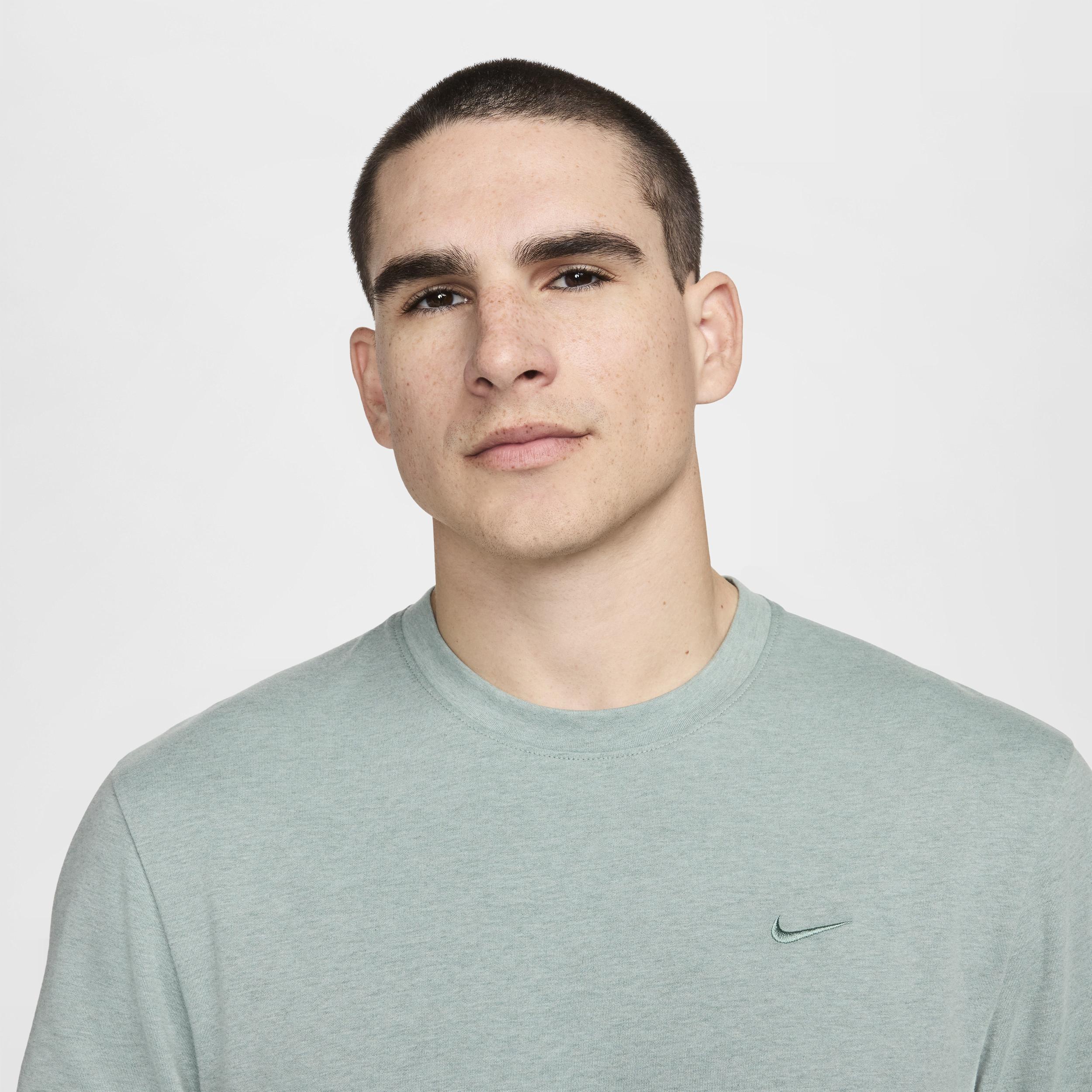 Nike Primary Men's Dri-FIT Short-Sleeve Versatile Top Product Image