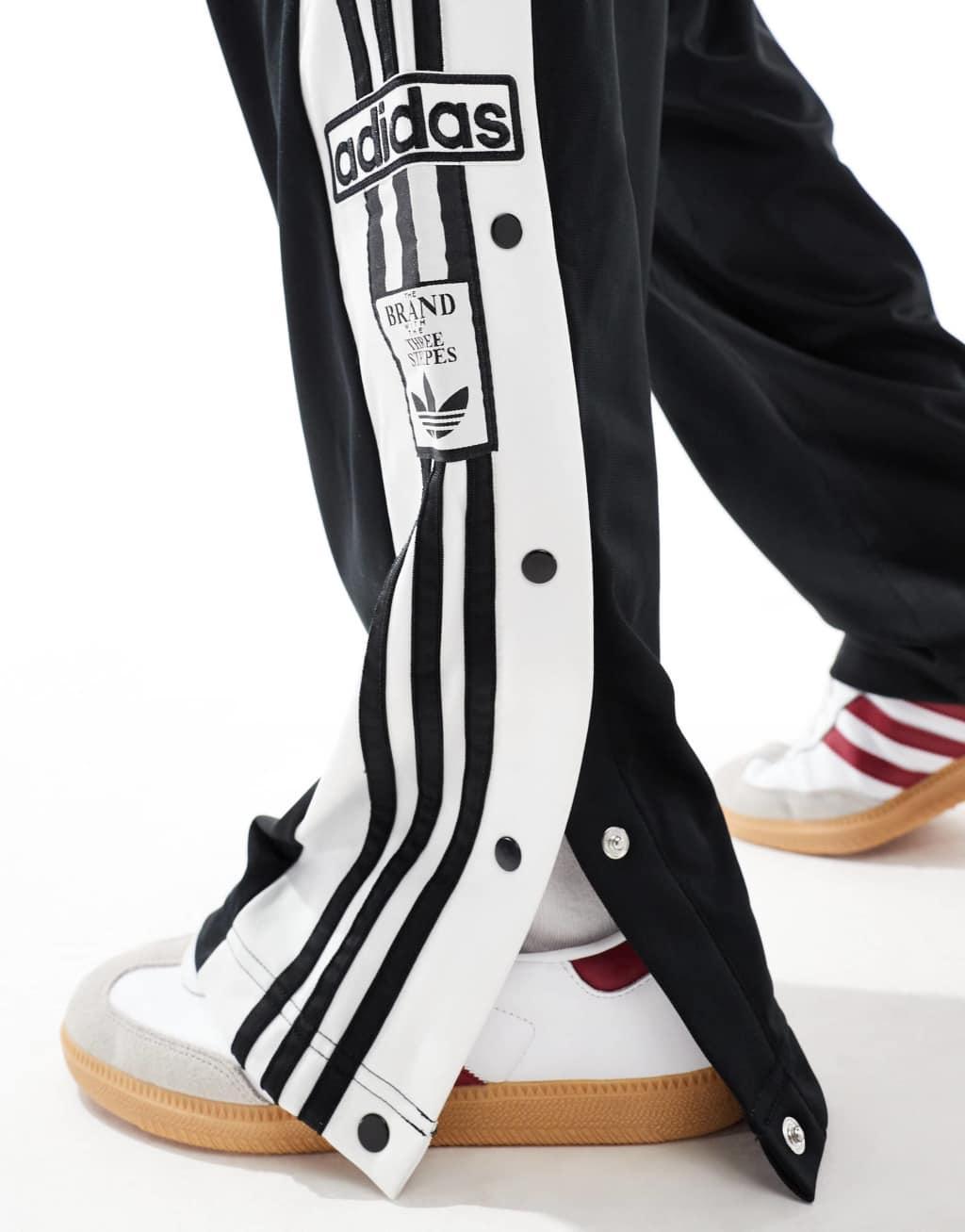 adidas Originals adicolor Adibreak track pants in black Product Image