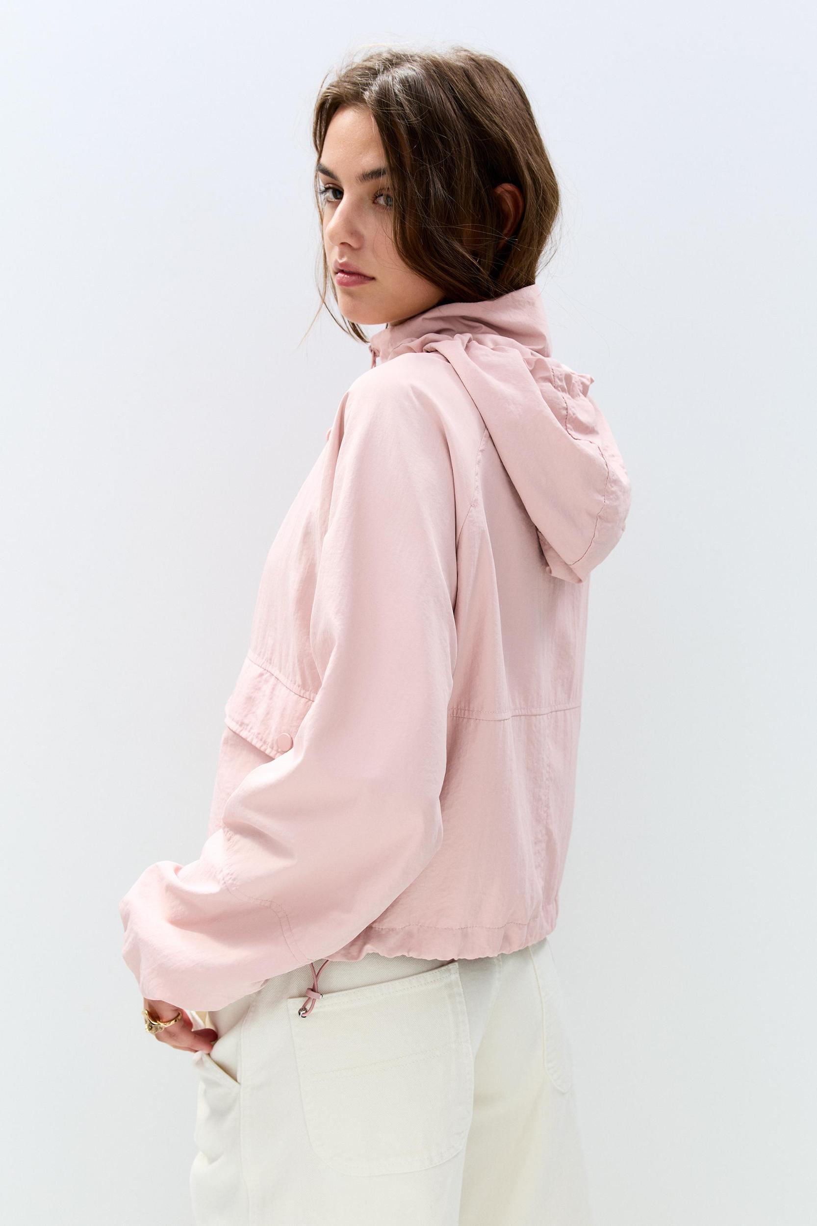Short lightweight hooded jacket Product Image