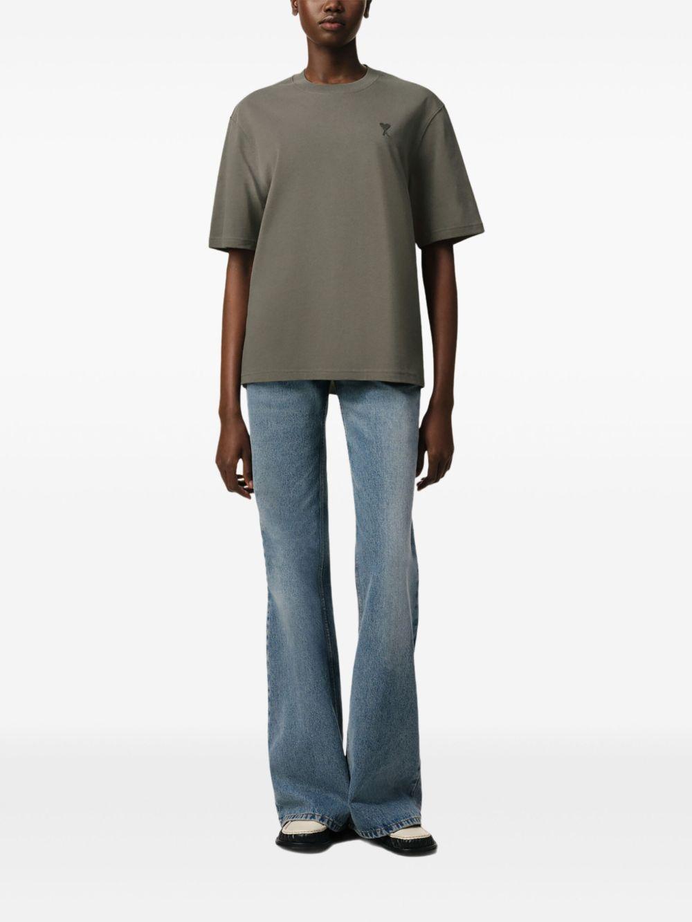Ami de Coeur T-shirt Product Image