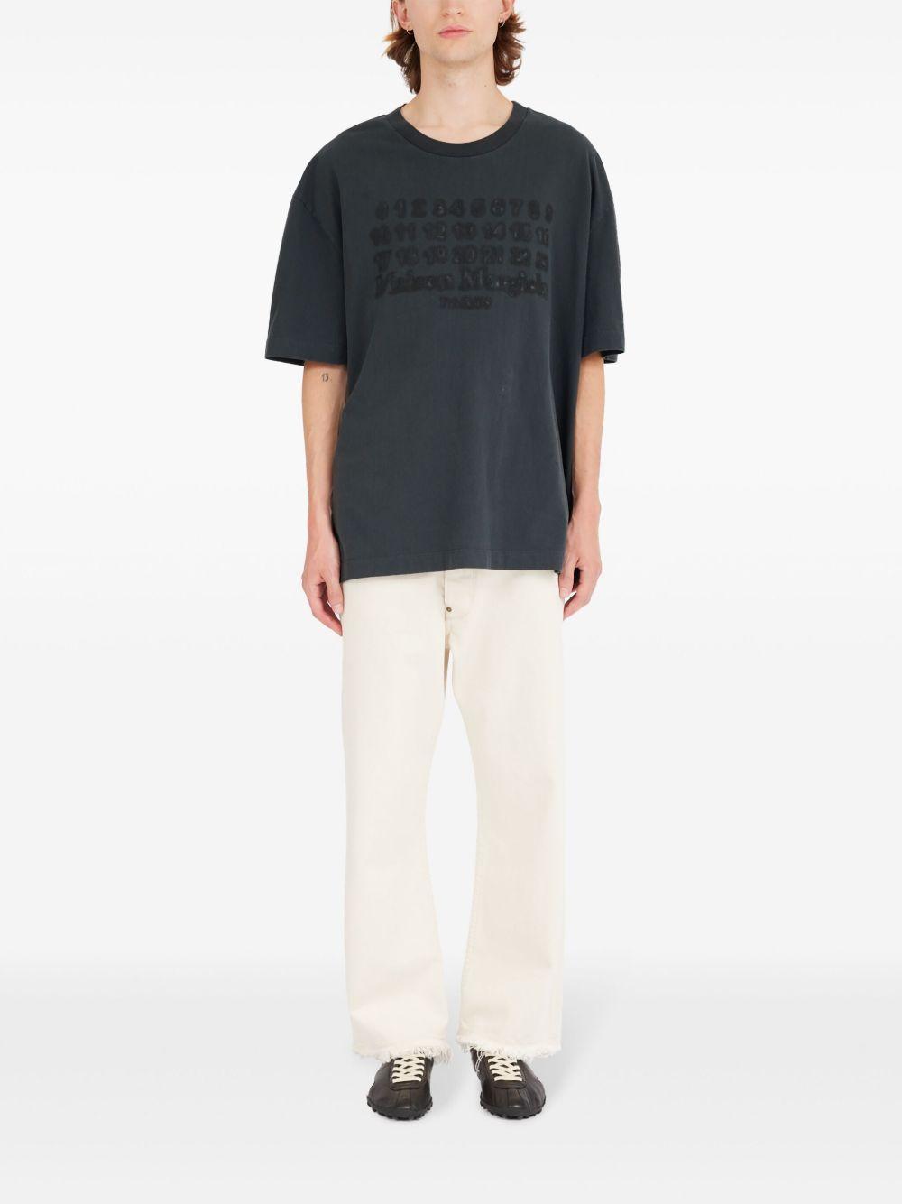 numbers-motif T-shirt  Product Image