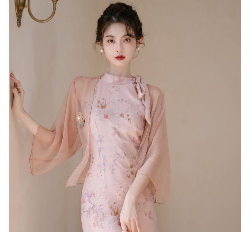 Sleeveless Halter Floral Midi Qipao / Light Jacket / Set Product Image
