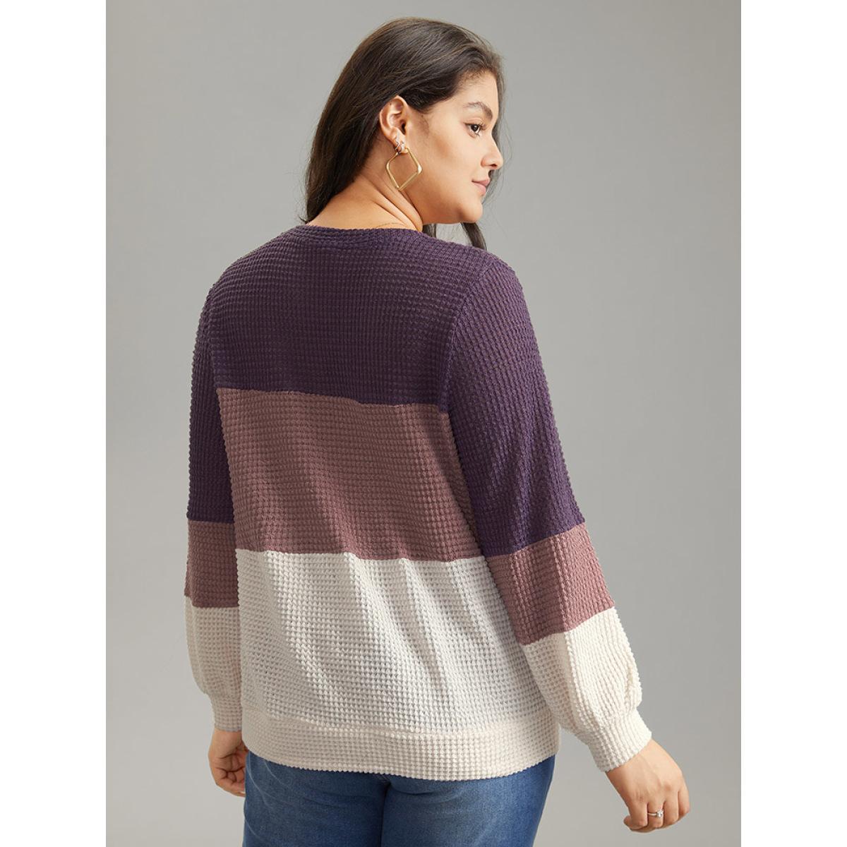 Plus Size Waffle Knit Colorblock Contrast V Neck T-shirt Multicolor Women Casual Waffle Knit Plain V-neck Dailywear T-shirts BloomChic 14-16/1X Product Image