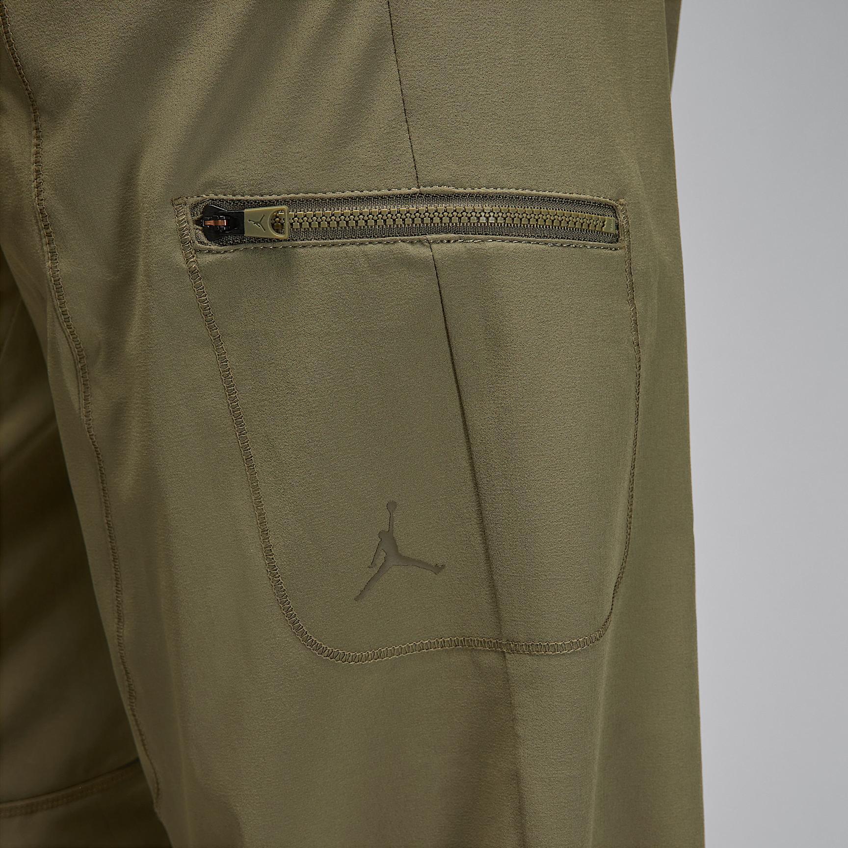 Jordan Sport Women's Tunnel Pants Product Image