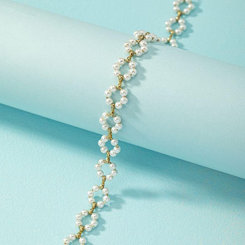 Faux Pearl Choker Product Image