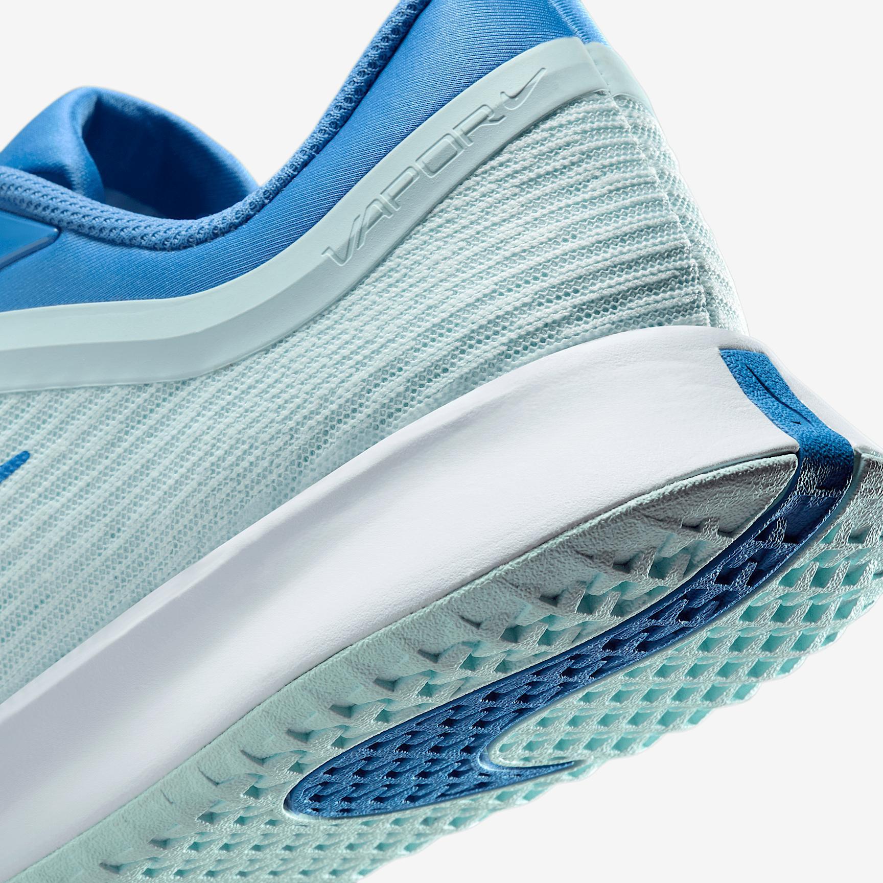 Nike Vapor Pro 3 Women's Hard Court Tennis Shoes Product Image