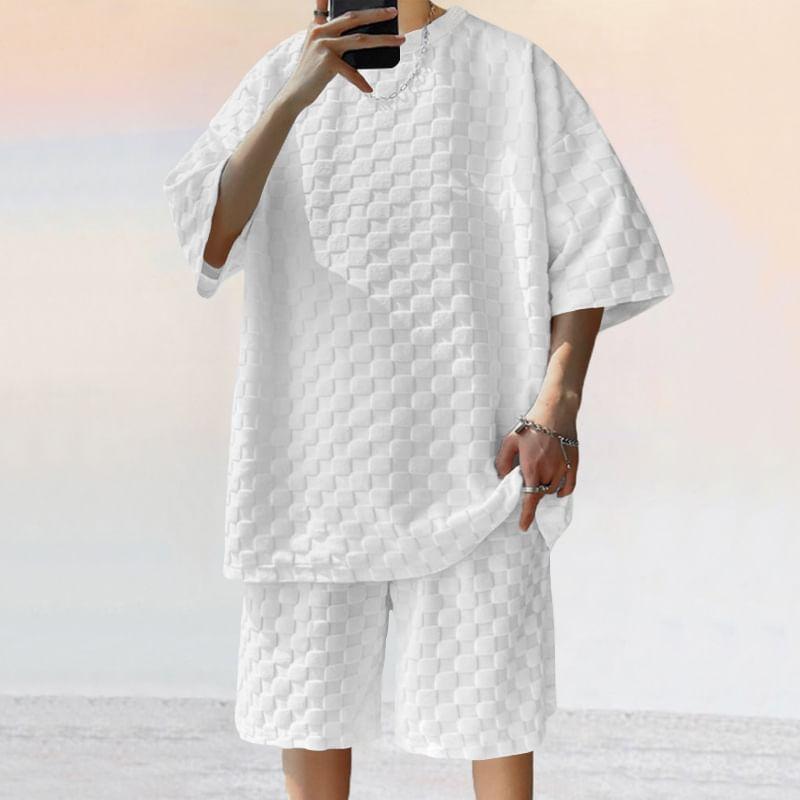 Set: 3/4-Sleeve Crew Neck Checkerboard T-Shirt + Drawstring Waist Wide Leg Sweat Shorts Product Image