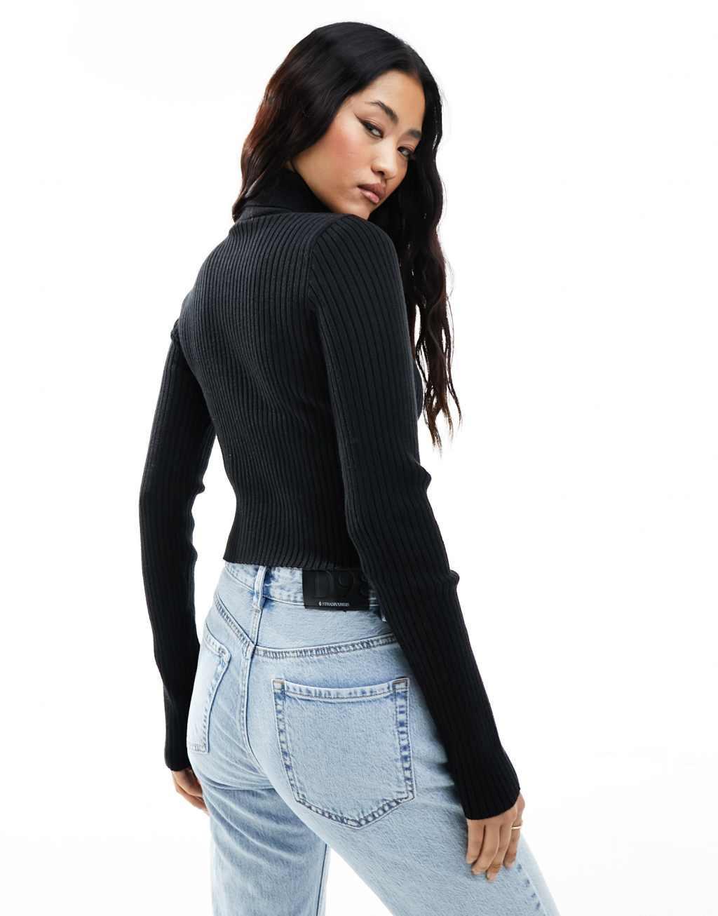 Bershka roll neck choker detail sweater Product Image