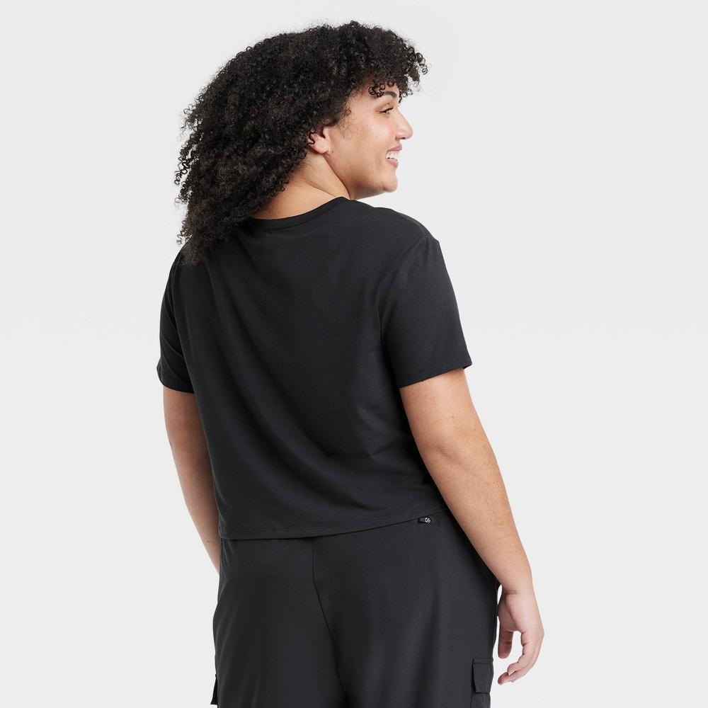 Womens Essential Crewneck Short Sleeve Top - All In Motion Black 2X Product Image