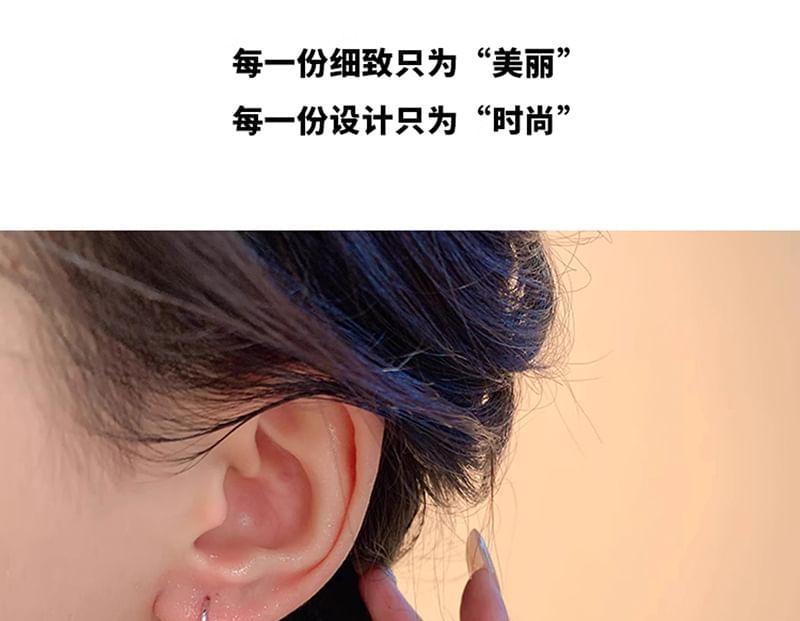 Faux Pearl Rhinestone Alloy Drop Earring Product Image