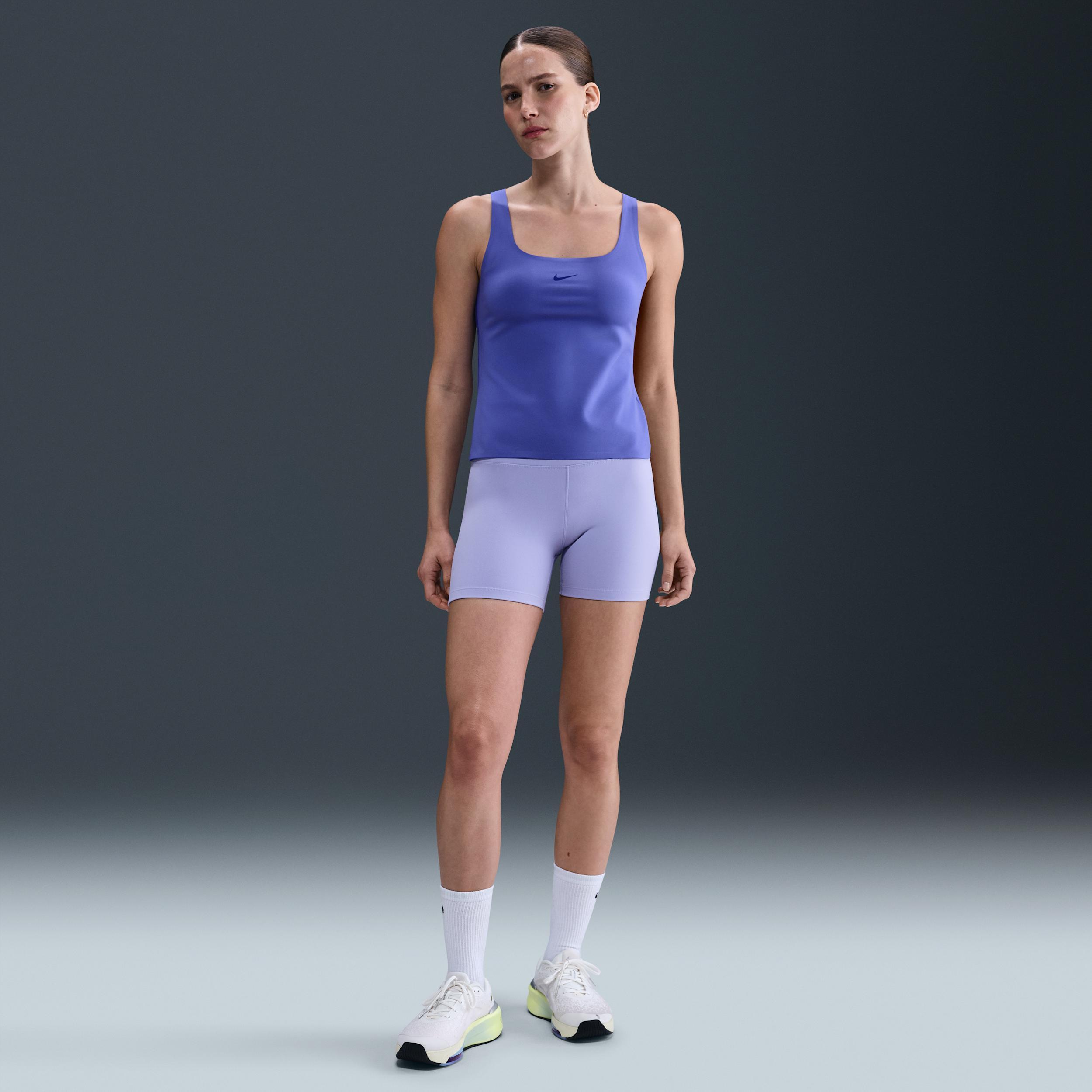 Nike Form Women's Tank Top Product Image