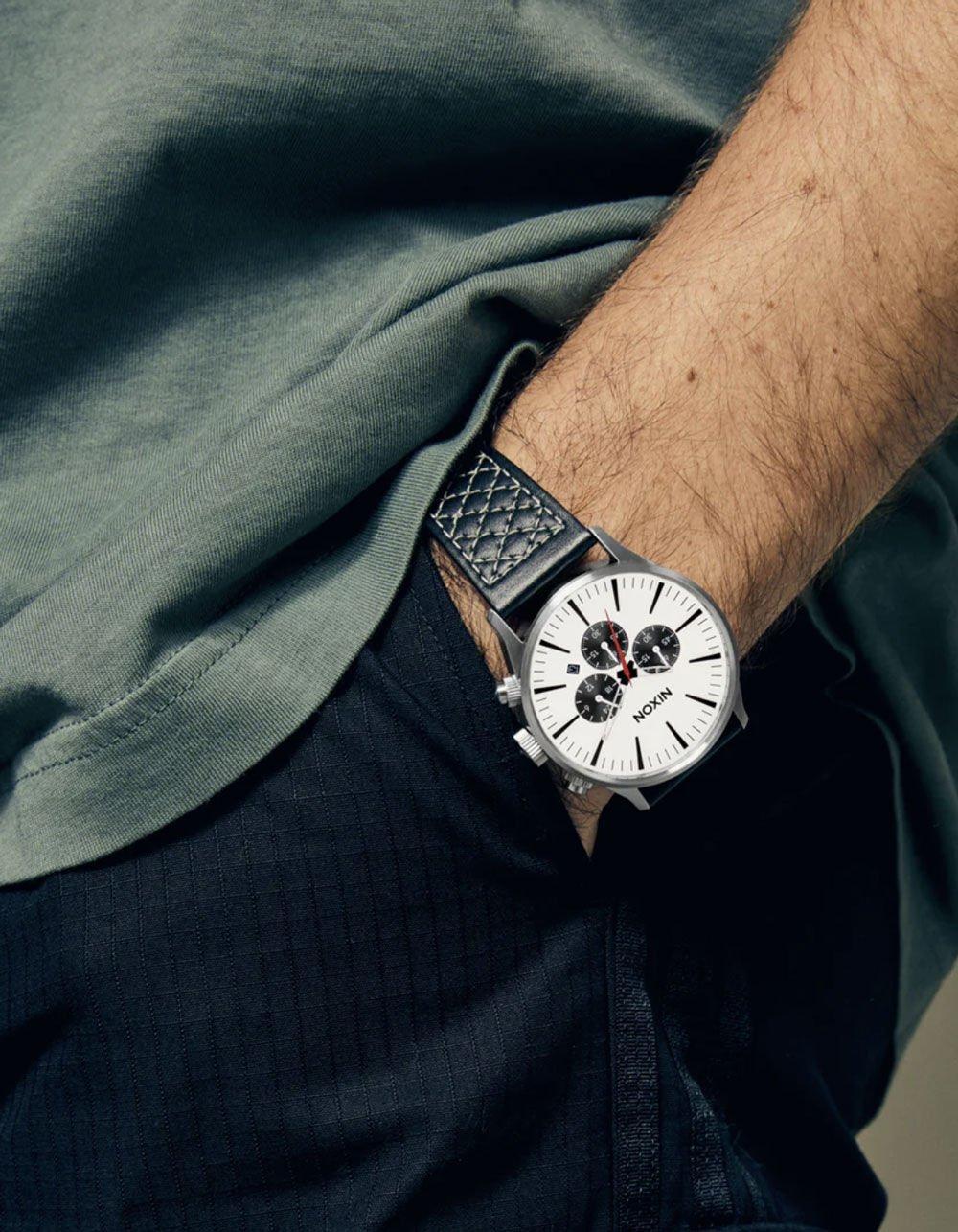 NIXON Sentry Chrono Leather Watch Product Image