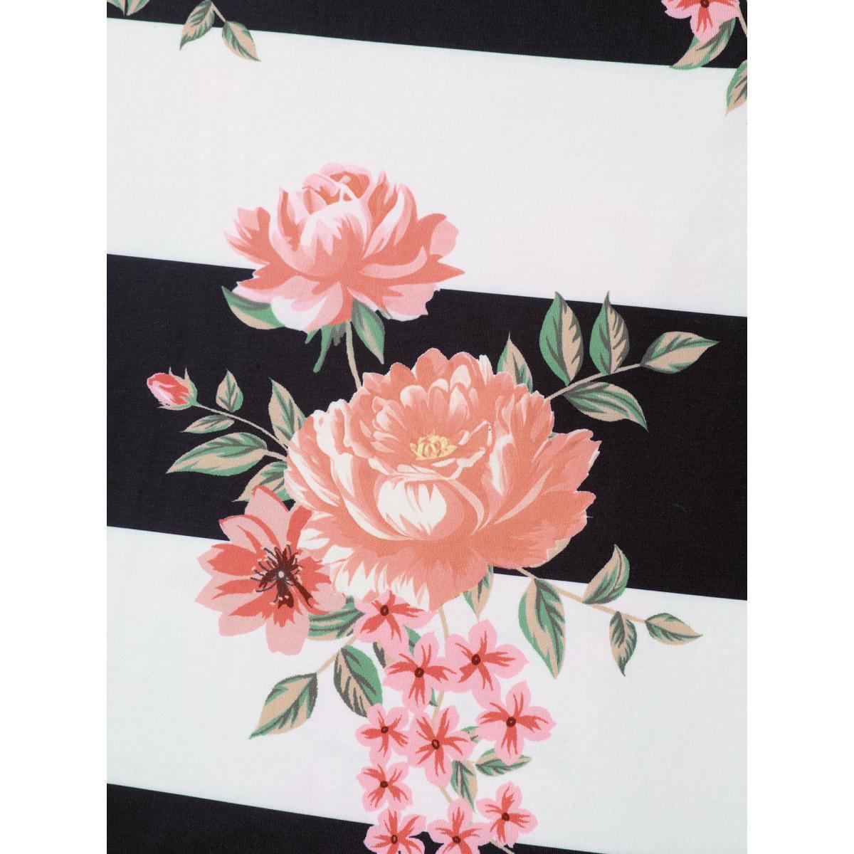 Plus Size Floral Stripes Print Stretchy T-Shirt Multicolor Women Casual Contrast Natural Flowers Round Neck Everyday T-shirts BloomChic 10/M Product Image
