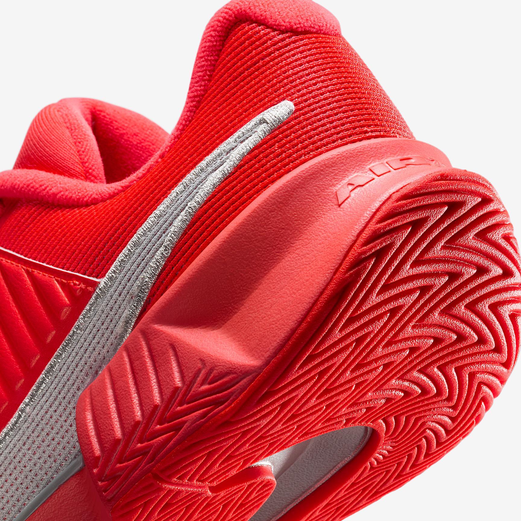 Nike GP Challenge Pro Premium Women's Hard Court Tennis Shoes Product Image