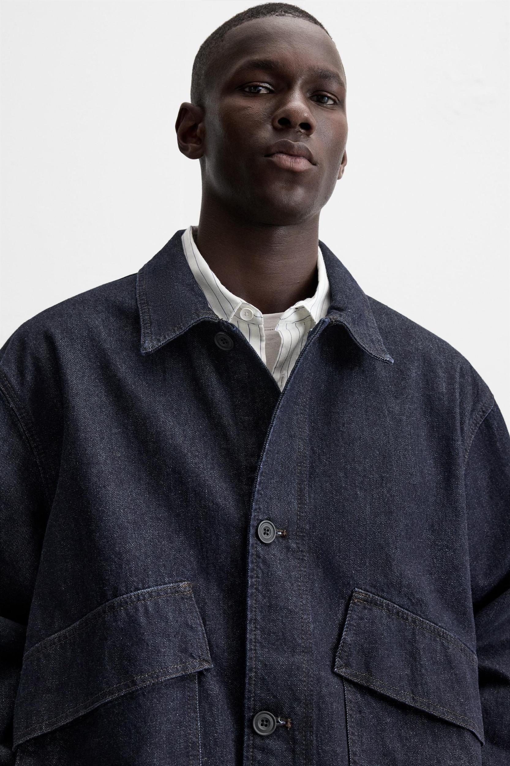 BOXY FIT DENIM JACKET Product Image