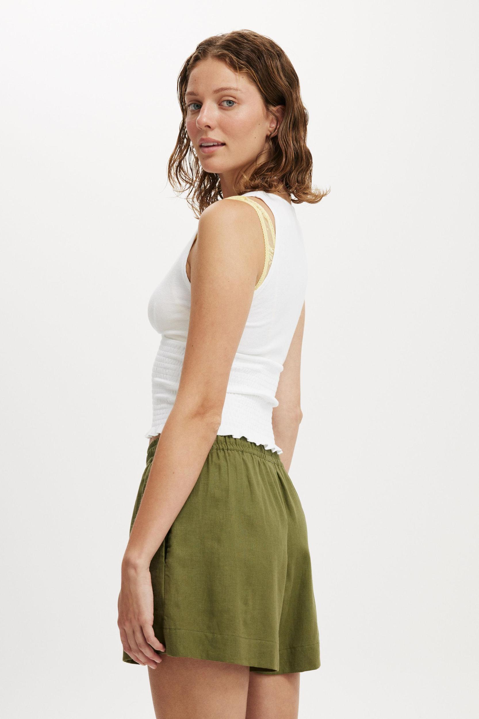 Haven Short Product Image