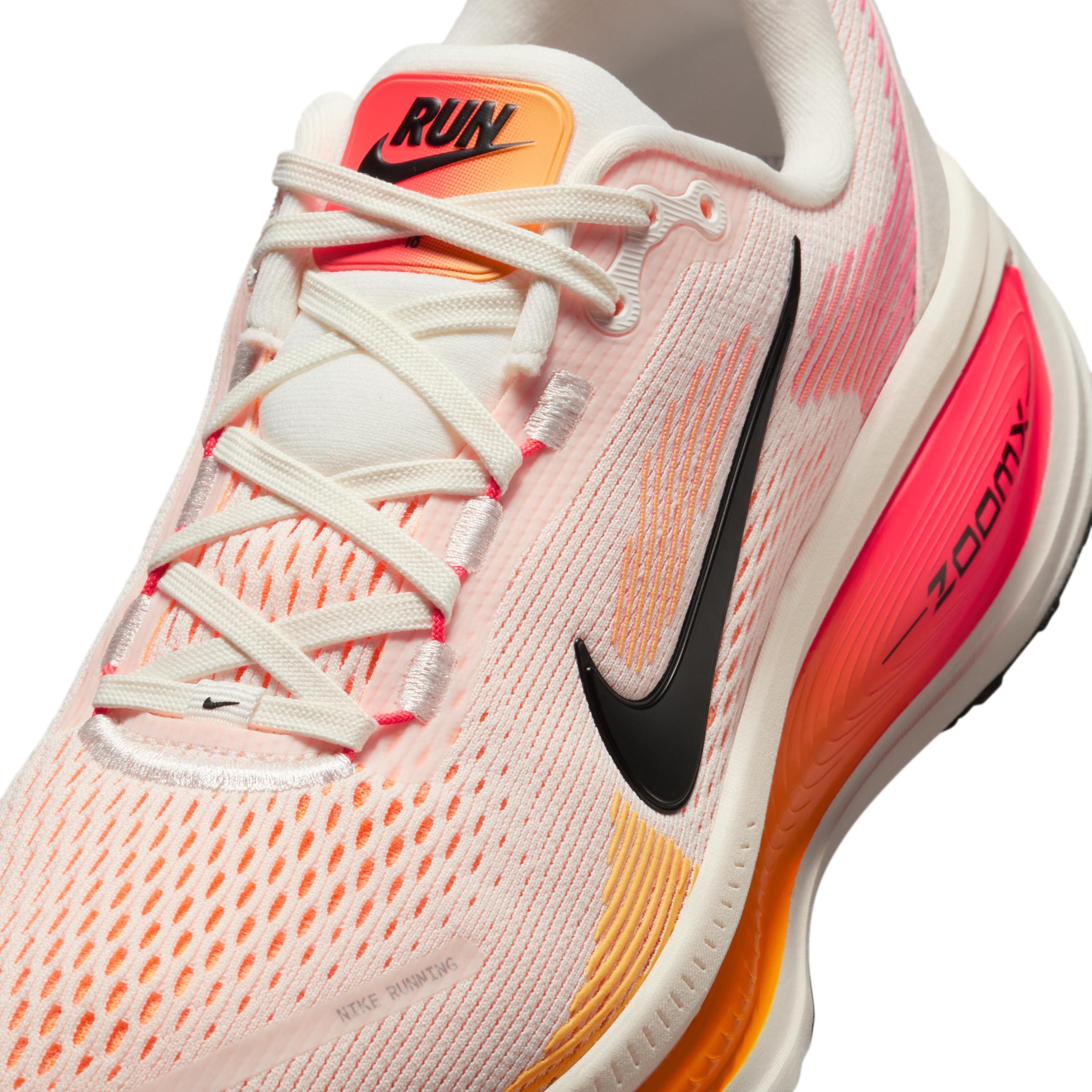 Nike Women's Vomero 18 Road Running Shoes Product Image