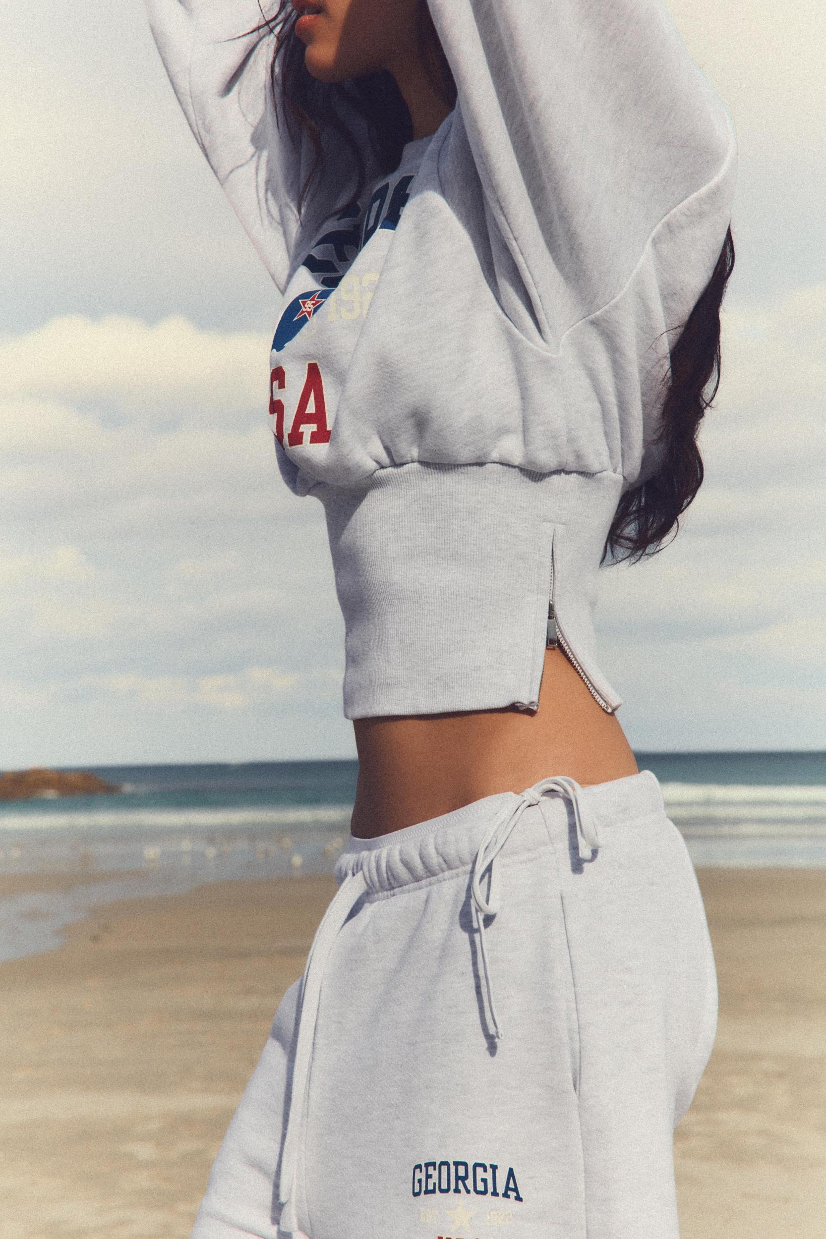 TEXT FLEECE ZIP SWEATSHIRT Product Image