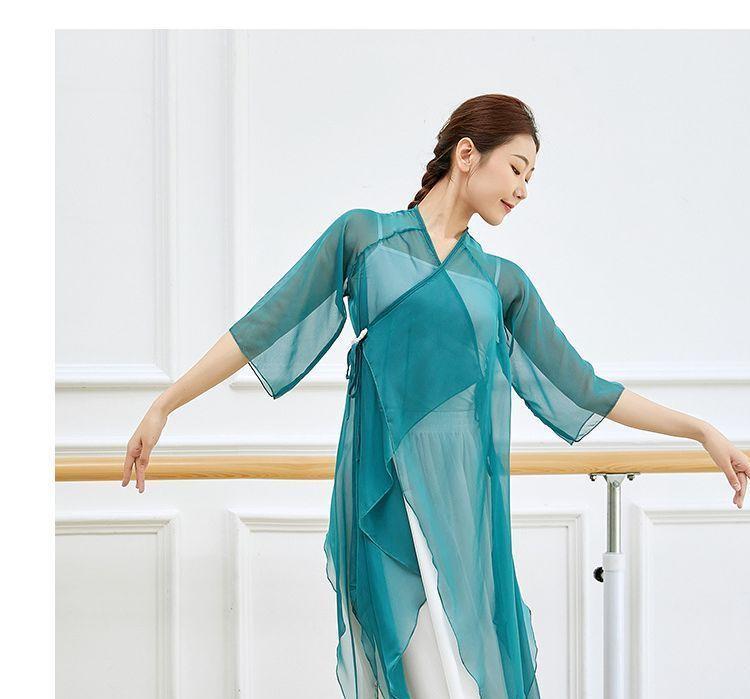 Short-Sleeve Dance T-Shirt Product Image