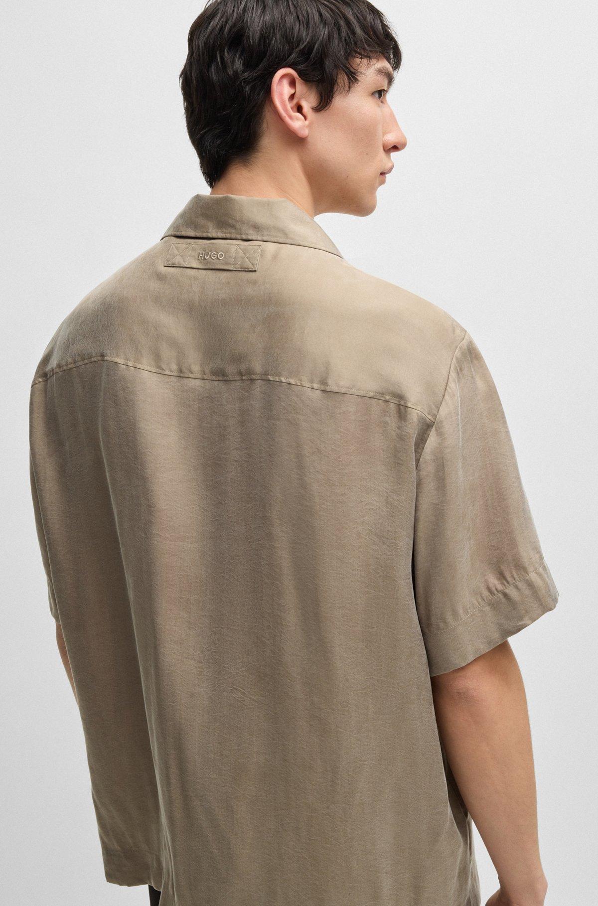 Loose-fit shirt in lustrous twill Product Image