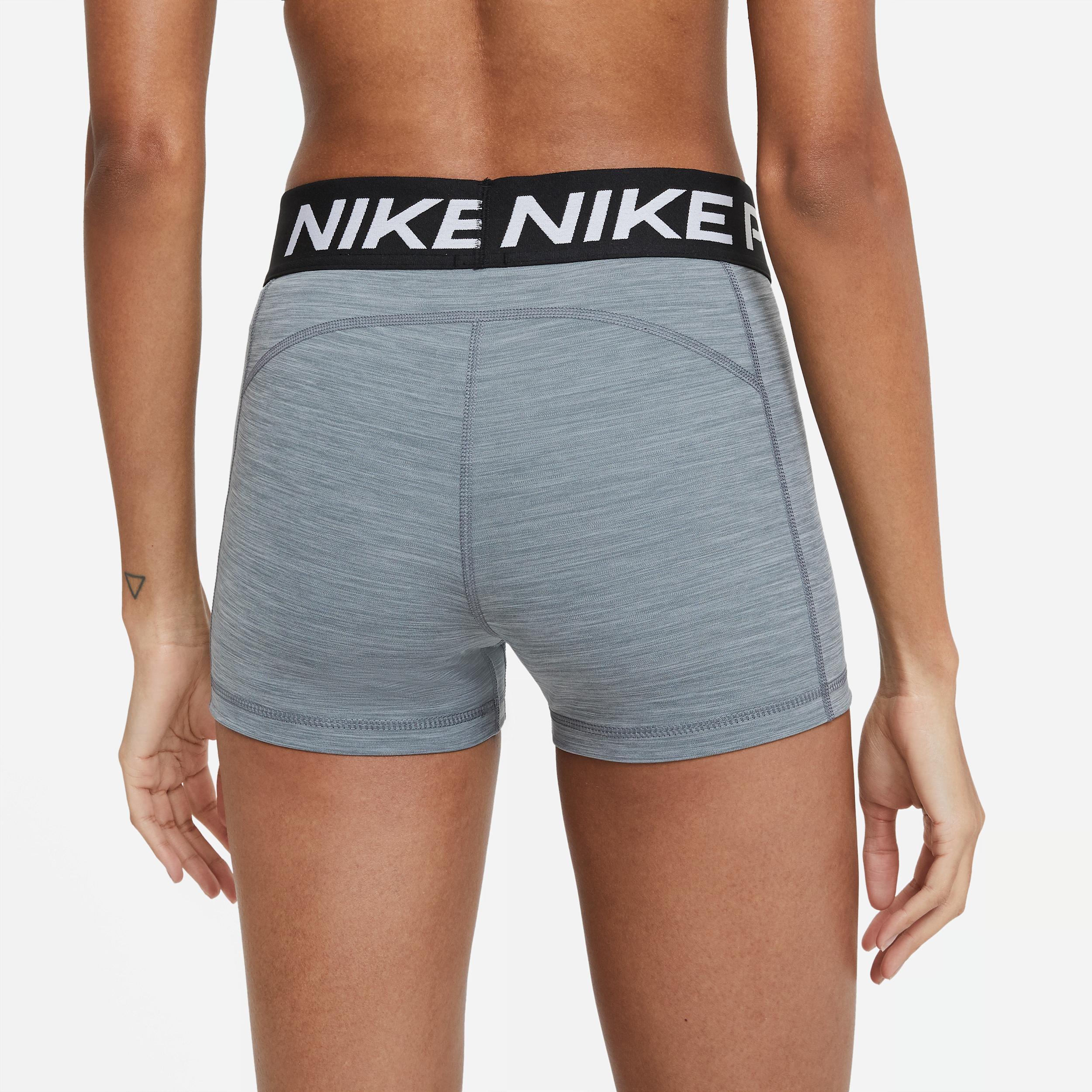 Women's Nike Pro 3" Shorts Product Image