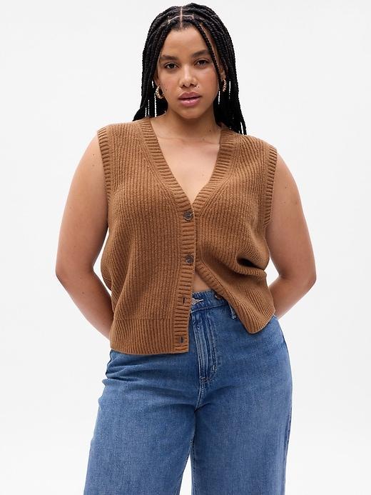 CashSoft Rib Sweater Vest Product Image