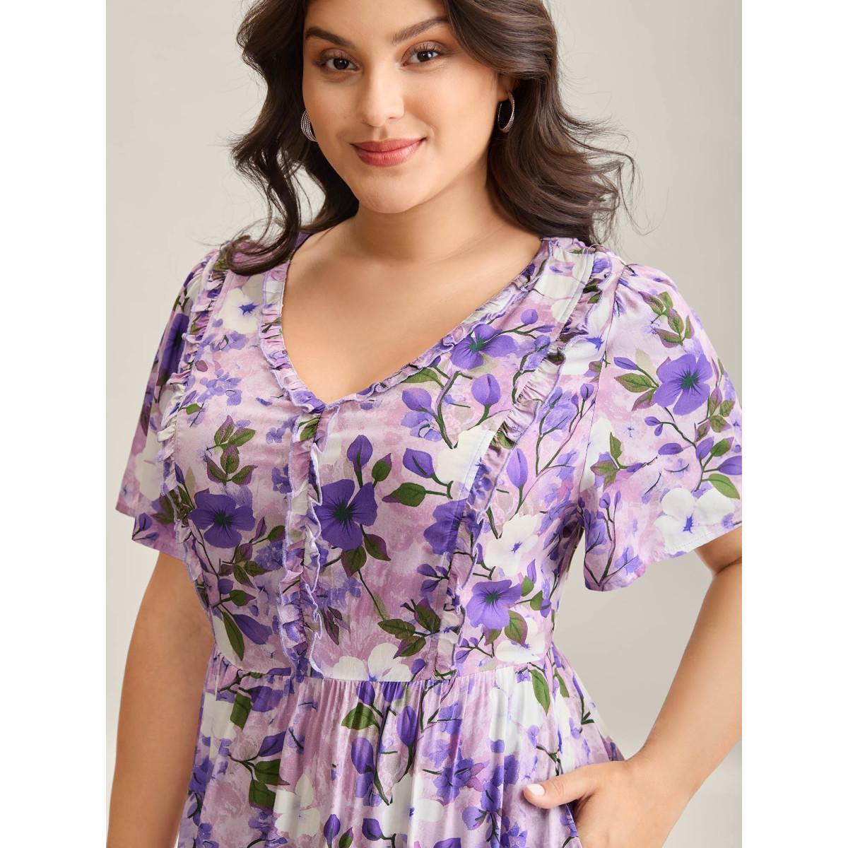 Plus Size Floral Print Ruffled Neck Pockets Midi Dress Lilac Women V-neck Short sleeve Curvy BloomChic 10/M Product Image