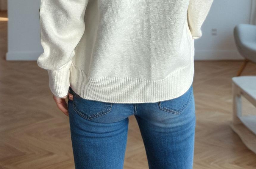 Round Neck Dog Embroidered Sweater Product Image