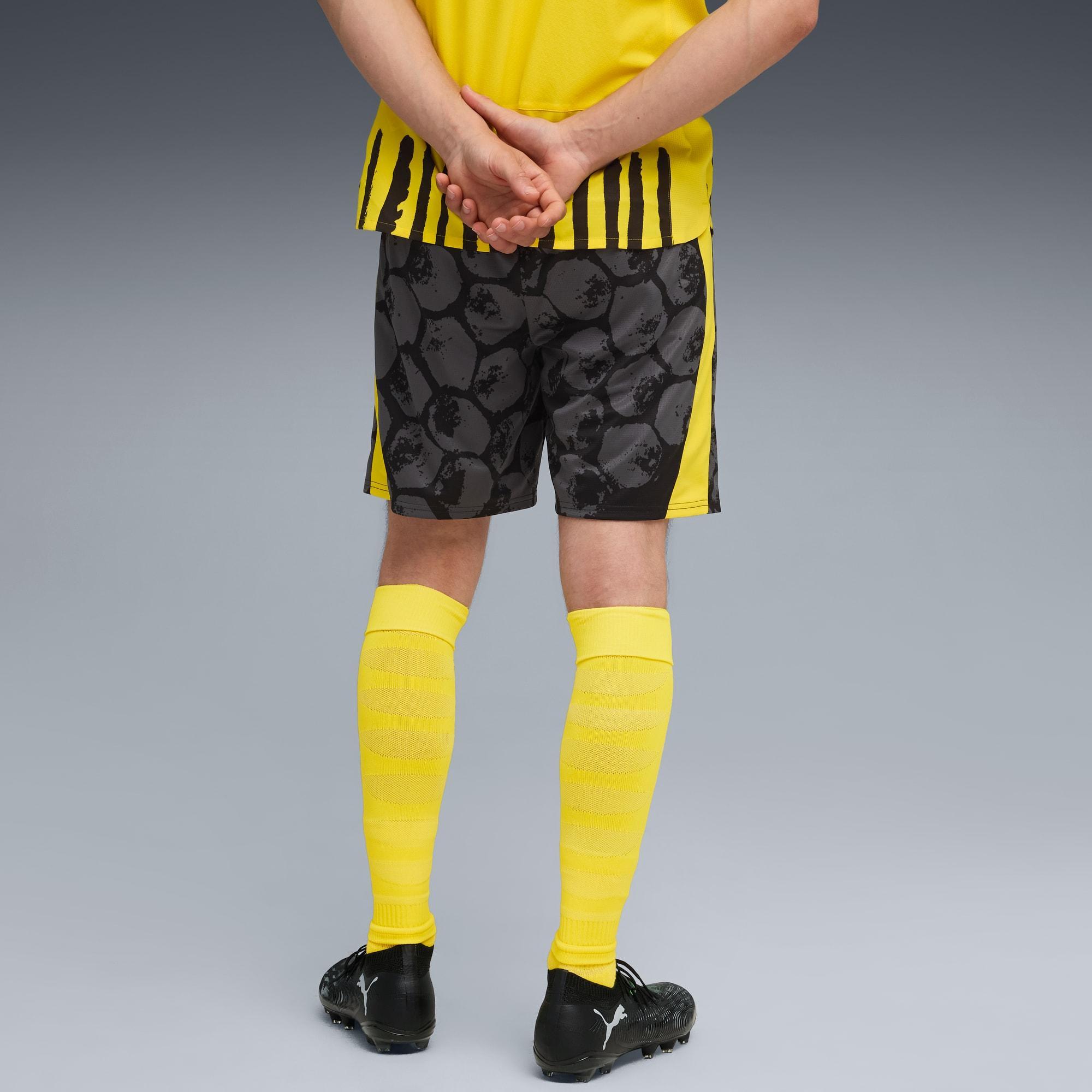 KIDSUPER x BORUSSIA DORTMUND Shorts Men Product Image