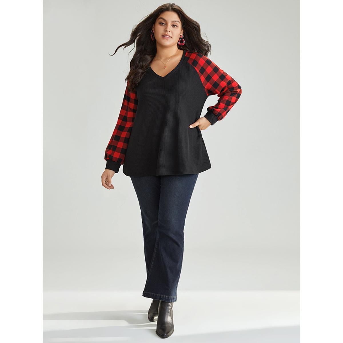 Plus Size Waffle Knit Plaid Patchwork Raglan Sleeve T-shirt Black Women Casual Waffle Knit Plaid V-neck Festival-Christmas T-shirts BloomChic 30/6X Product Image
