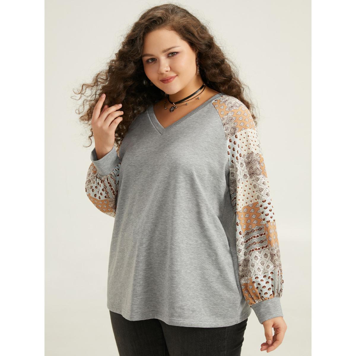 Plus Size Halloween Bandana Print Patchwork Contrast Sweatshirt Women Gray Casual Elastic cuffs V-neck Festival-Halloween Sweatshirts BloomChic 28/5X Product Image