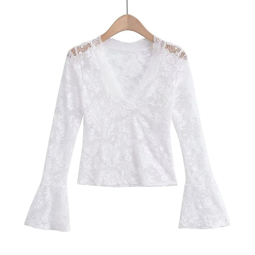 Long-Sleeve V-Neck Floral Lace Slim Fit Top Product Image