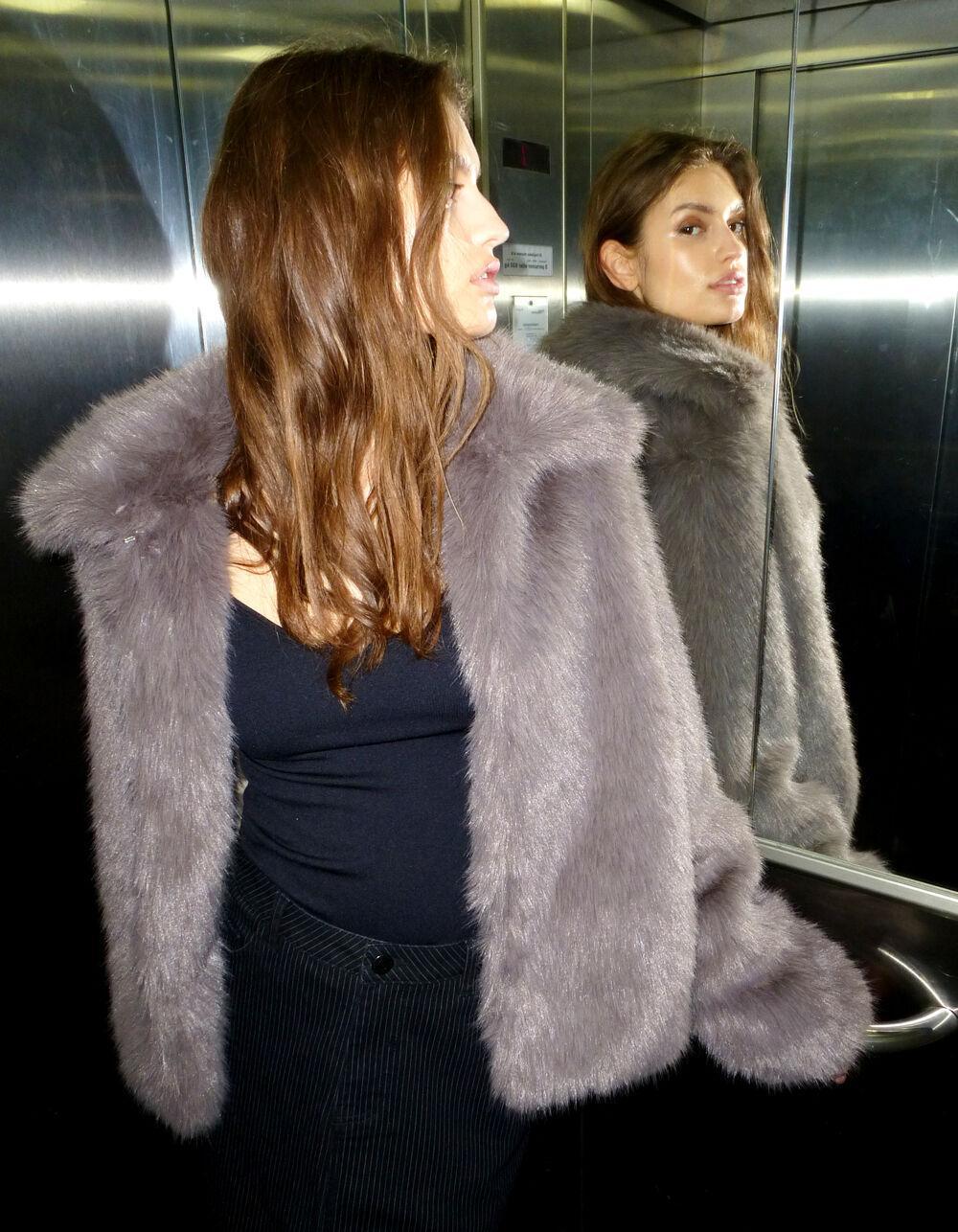 NOISY MAY Evie Womens Faux Fur Jacket - GRAY Product Image