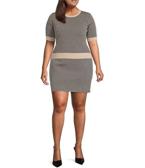 Lucy Paris Plus Size Warren Coordinating Short Sleeve Patterned Knit Top Product Image