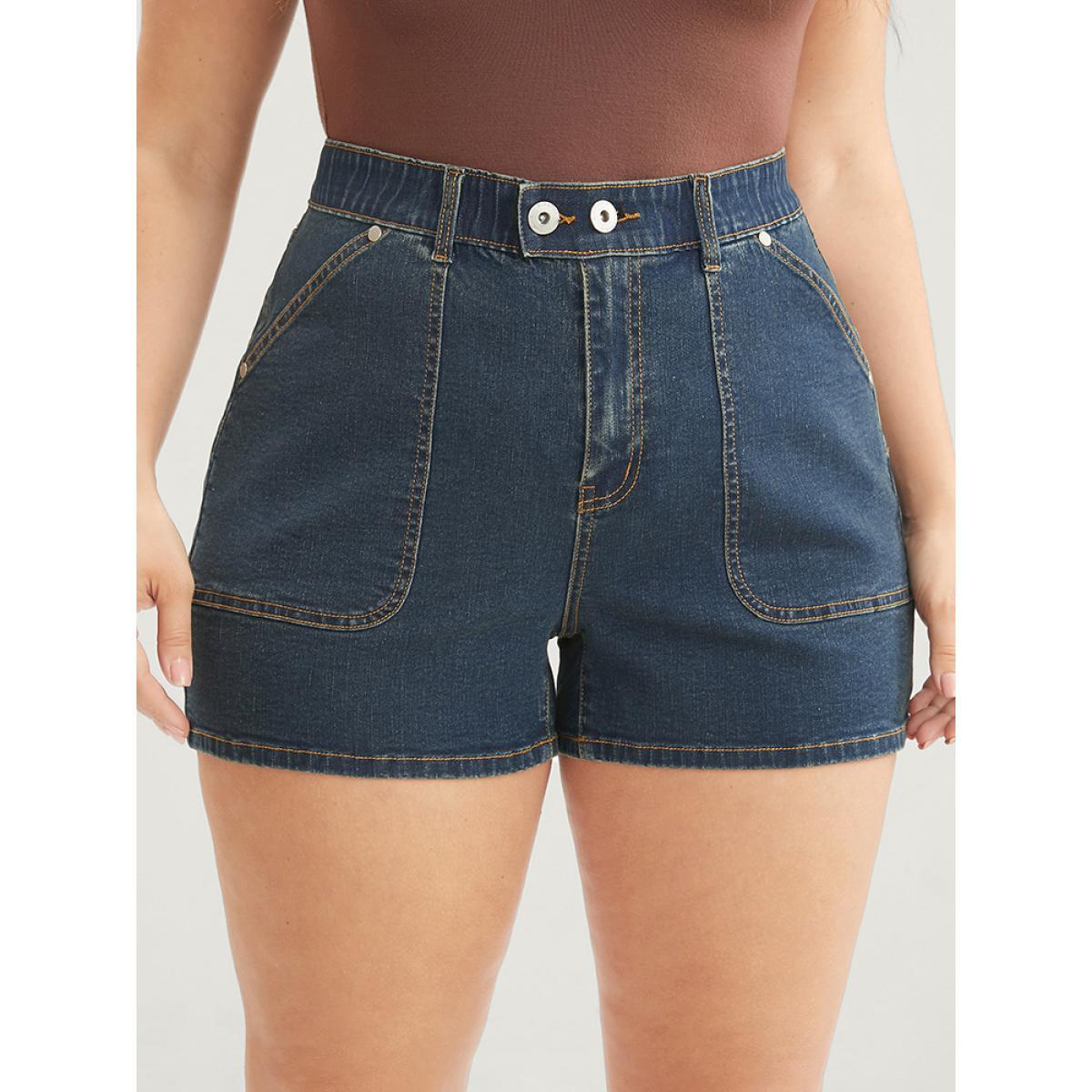 Plus Size Very Stretchy Dark Wash Pocket Denim Shorts Women Indigo Casual Plain High stretch Pocket Jeans BloomChic 30/6X Product Image
