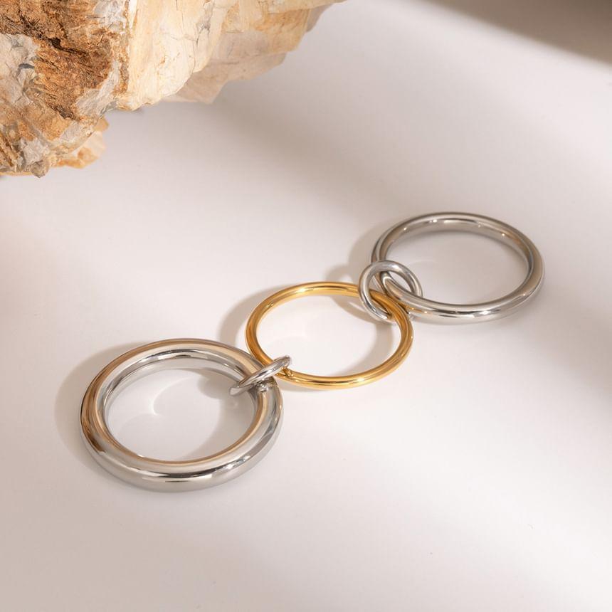 Metallic Layered Ring Product Image